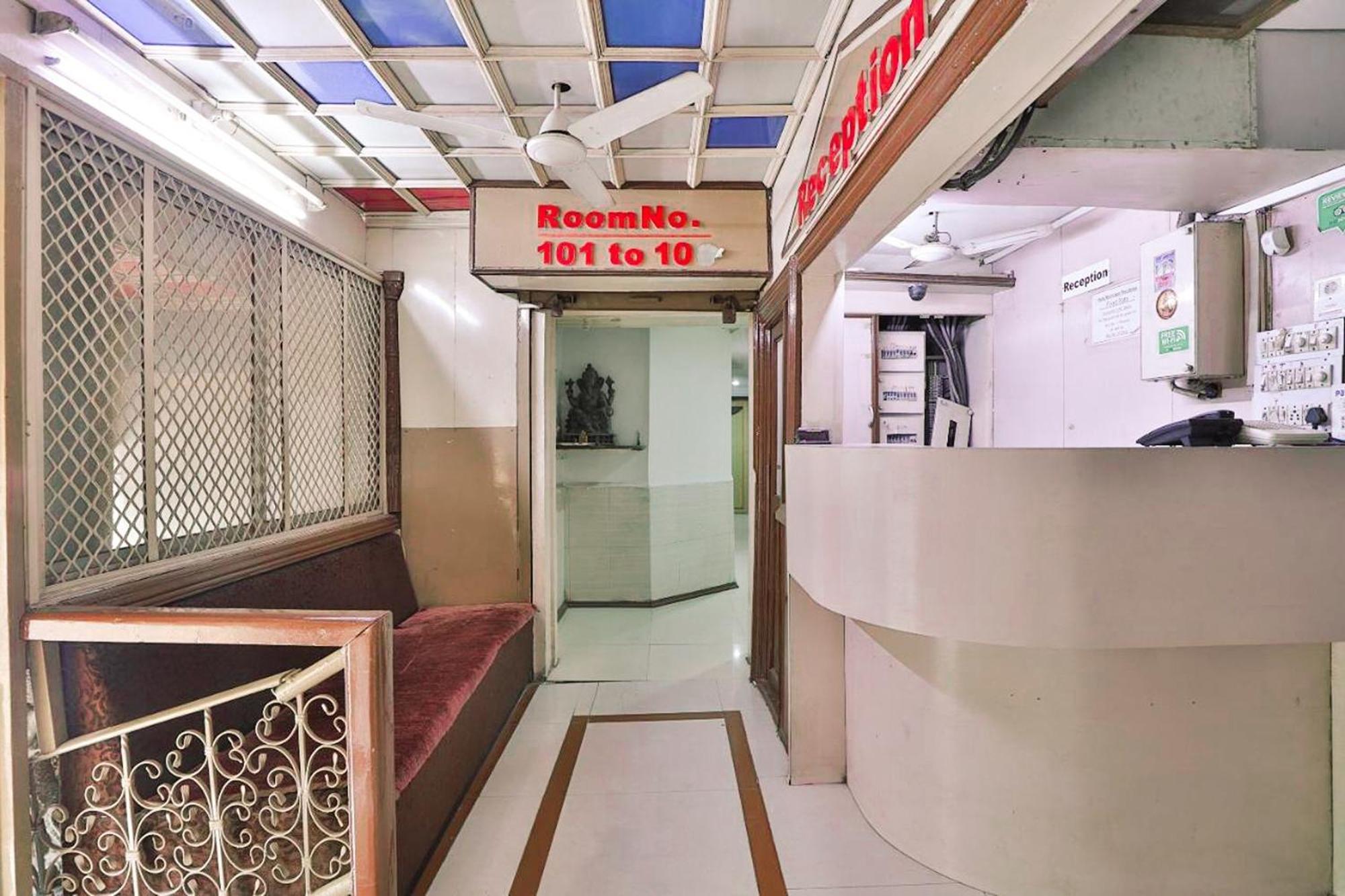 Hotel Maninagar Residency Watuwa 外观 照片